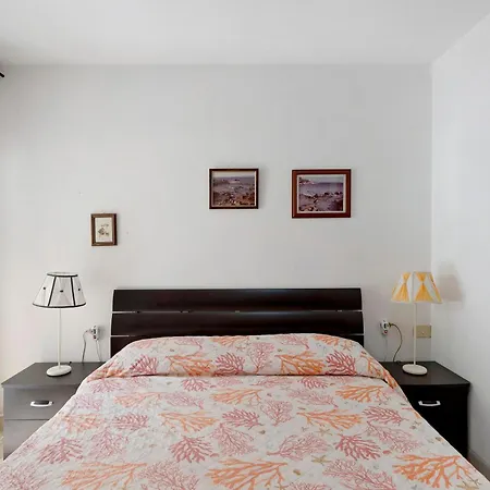 Attico Bella Vista Гостевой дом 3*