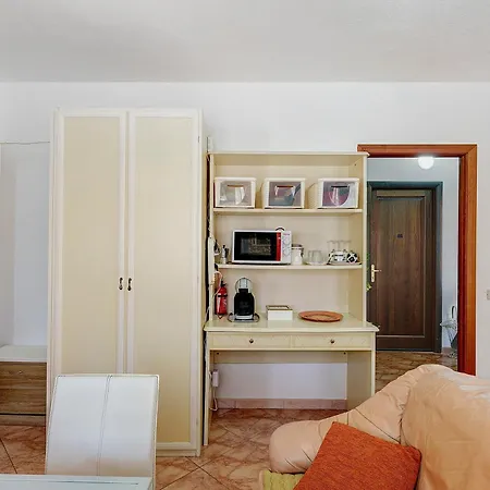 Attico Bella Vista Синискола